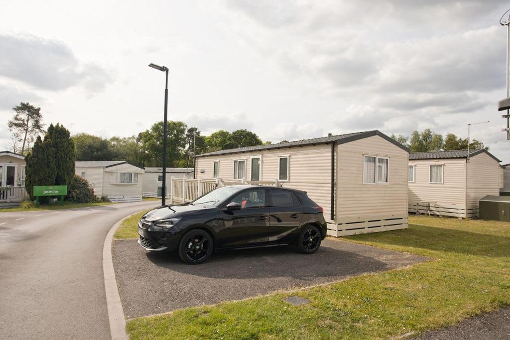 Luxury Holiday Retreat Set Within Oakdene Forest - Park Activities Pass Included Free! Saint Leonards Esterno foto