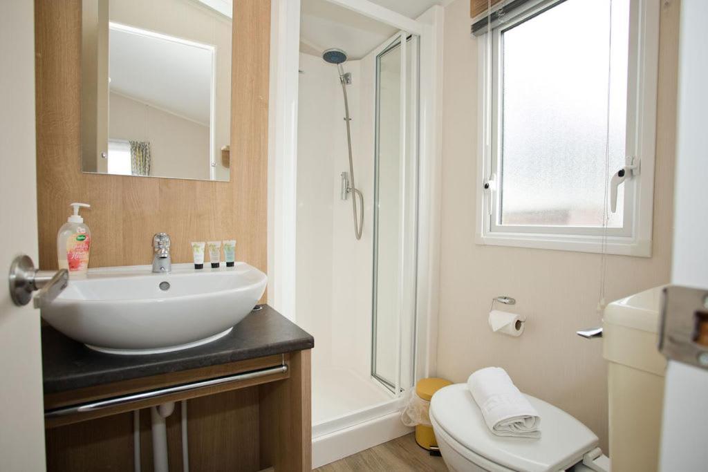 Luxury Holiday Retreat Set Within Oakdene Forest - Park Activities Pass Included Free! Saint Leonards Esterno foto